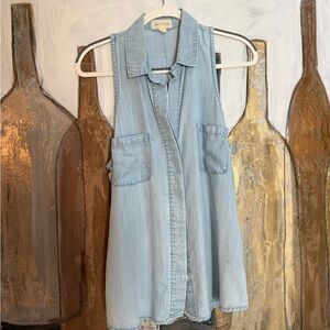 Cloth & Stone Sleeveless Denim Top